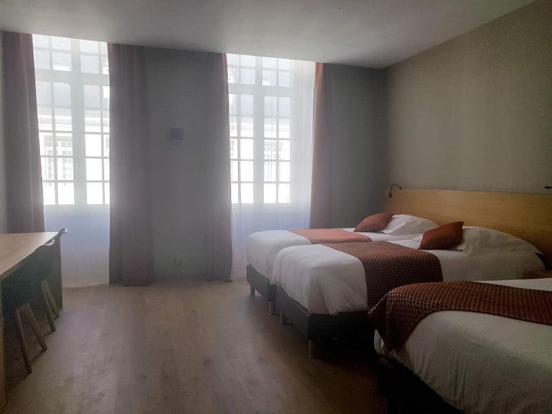 Le Castel D'Alti Hotel Bagnères-de-Luchon Kültér fotó